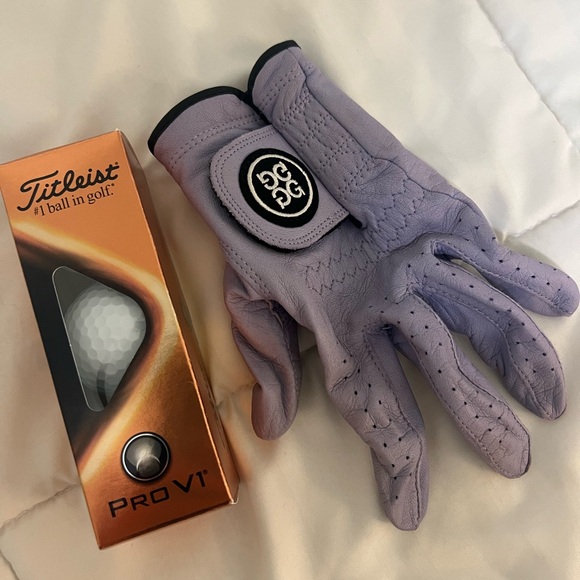 G/FORE Lavender Golf Glove - Picture 5 of 5